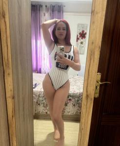 Chica busca chico en Huelva: 