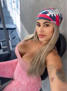 Chica busca chico en Almería: 