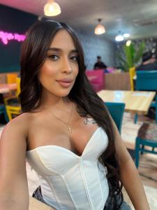 634061355: Chica busca chico en Alicante