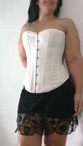 613106153: Chica busca chico en Málaga