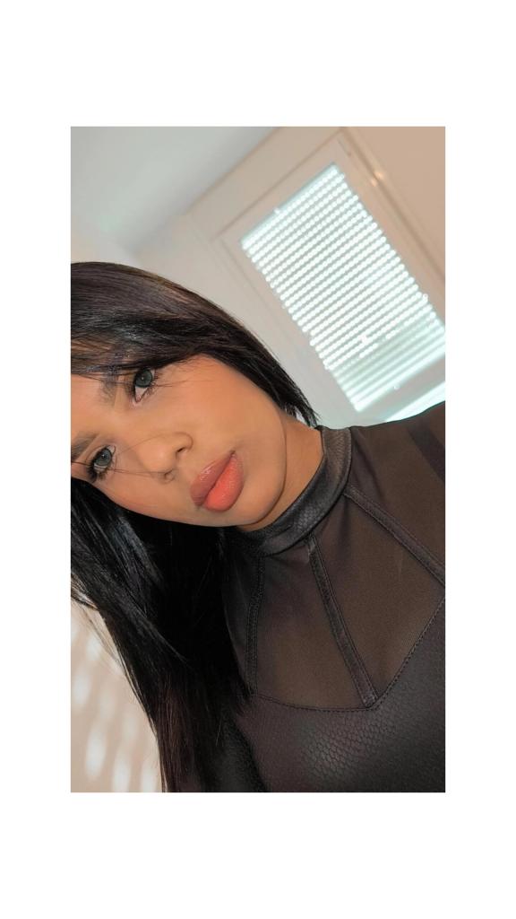 Chica busca chico en Tenerife: 