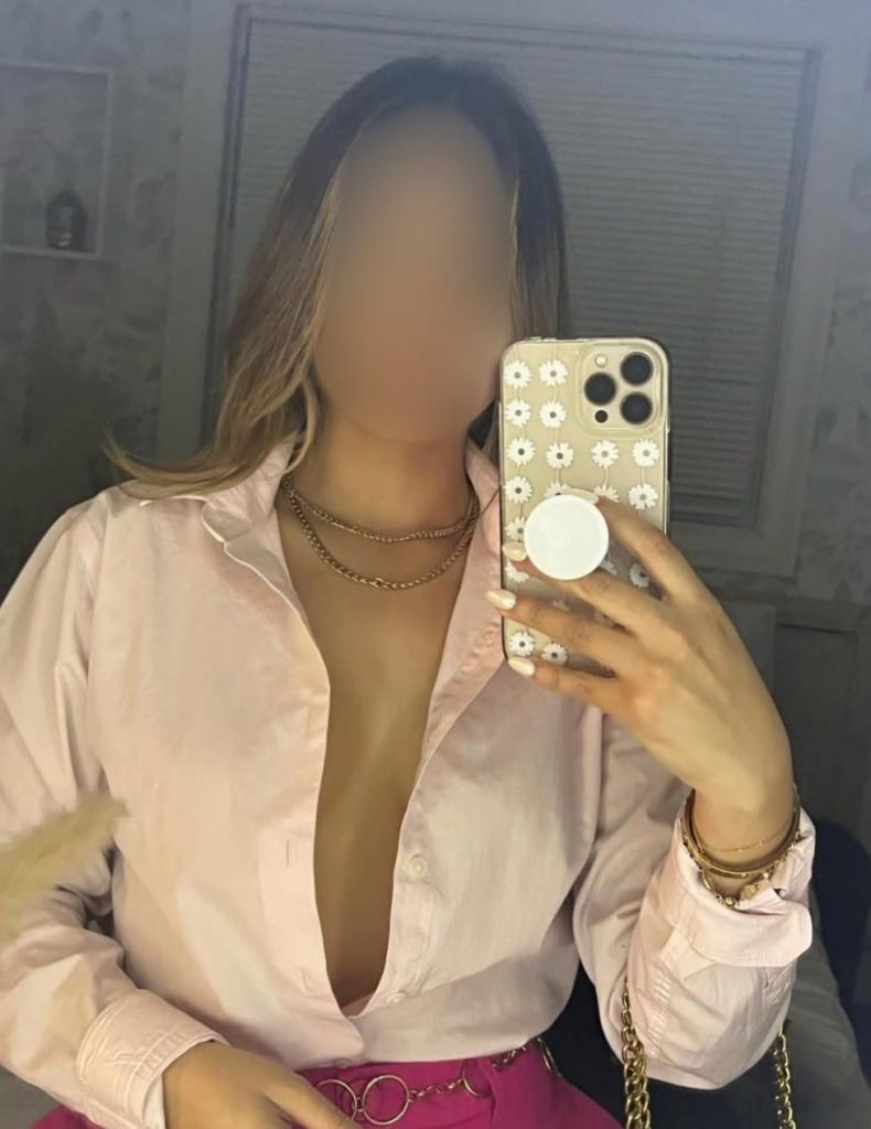 632276827: Chica busca chico en Madrid
