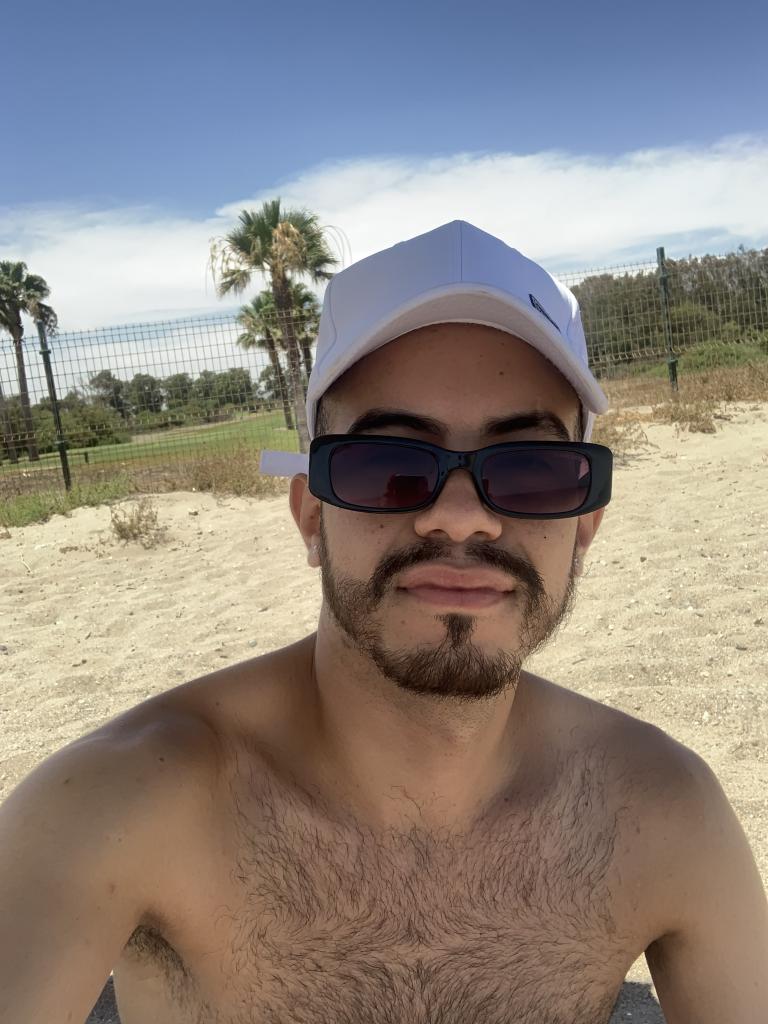 627296445: Chico busca chica en Alicante