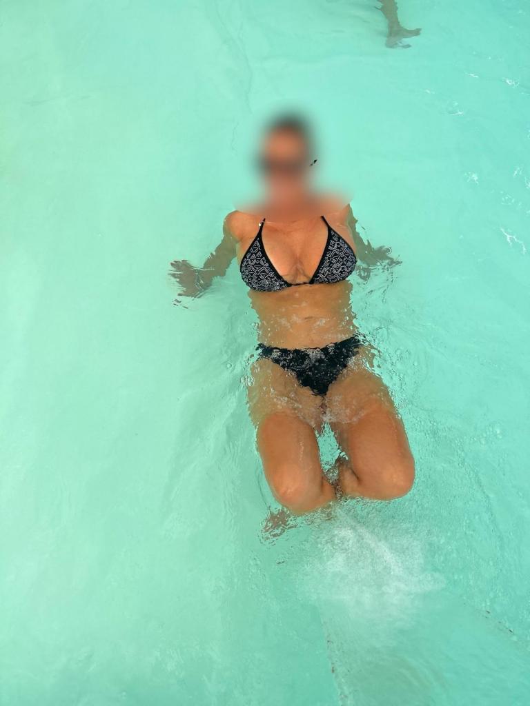 Chica busca chico en La Coruña: 