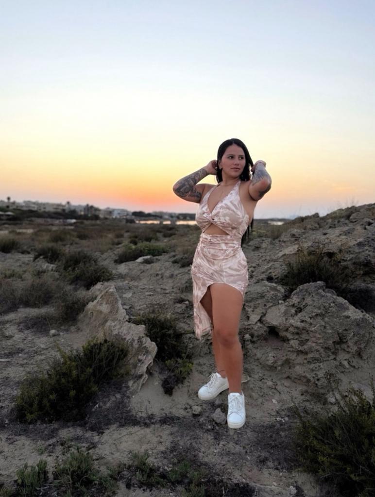 643427988: Chica busca chico en Huesca