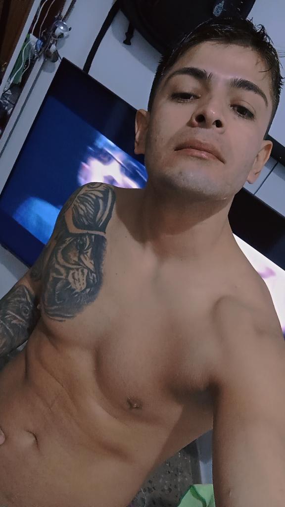 Chico busca chica en Alicante: 