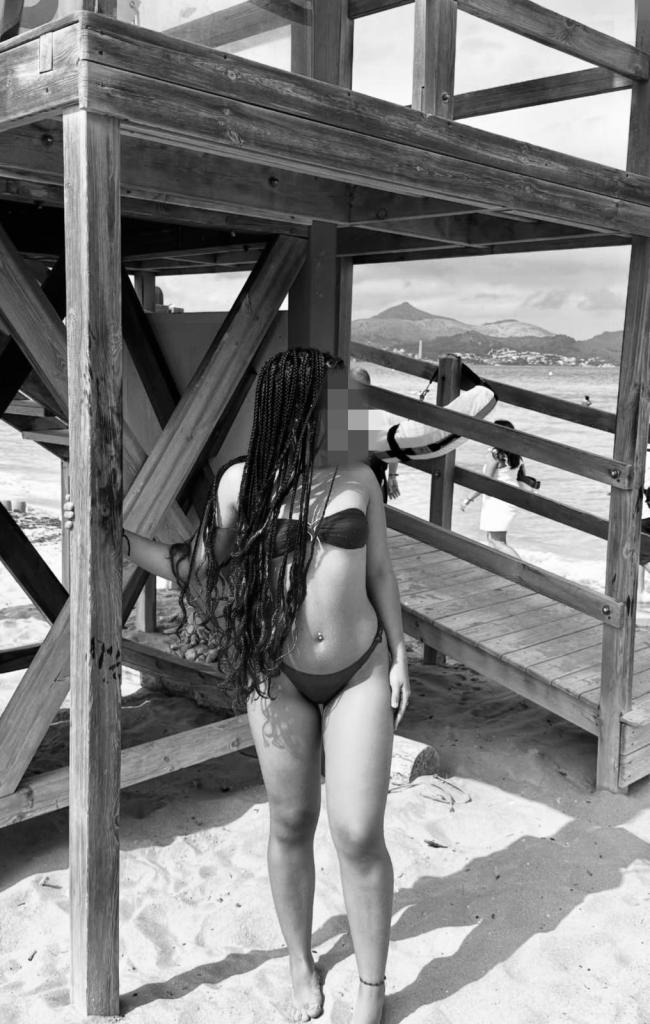 Chica busca chico en Mallorca: 