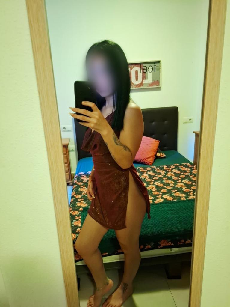 Chica busca chico en Granada: 