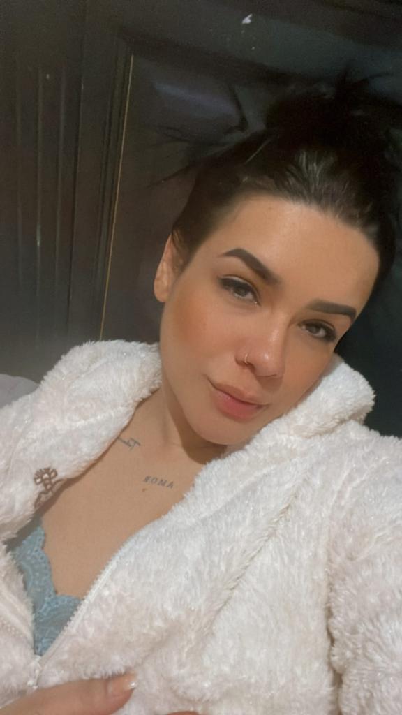 Chica busca chico en Granada: 