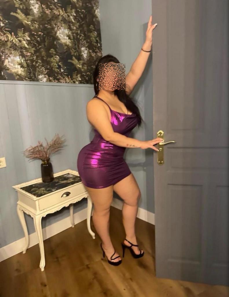 Chica busca chico en Zaragoza: 