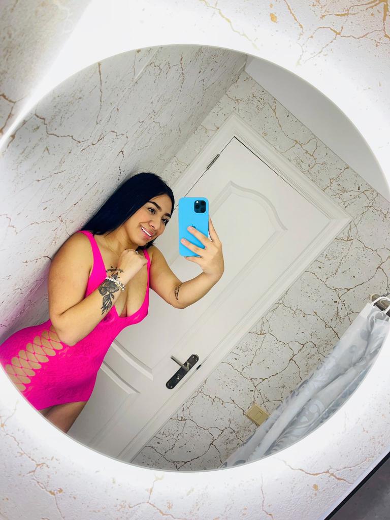 637986875: Chica busca chico en Tenerife