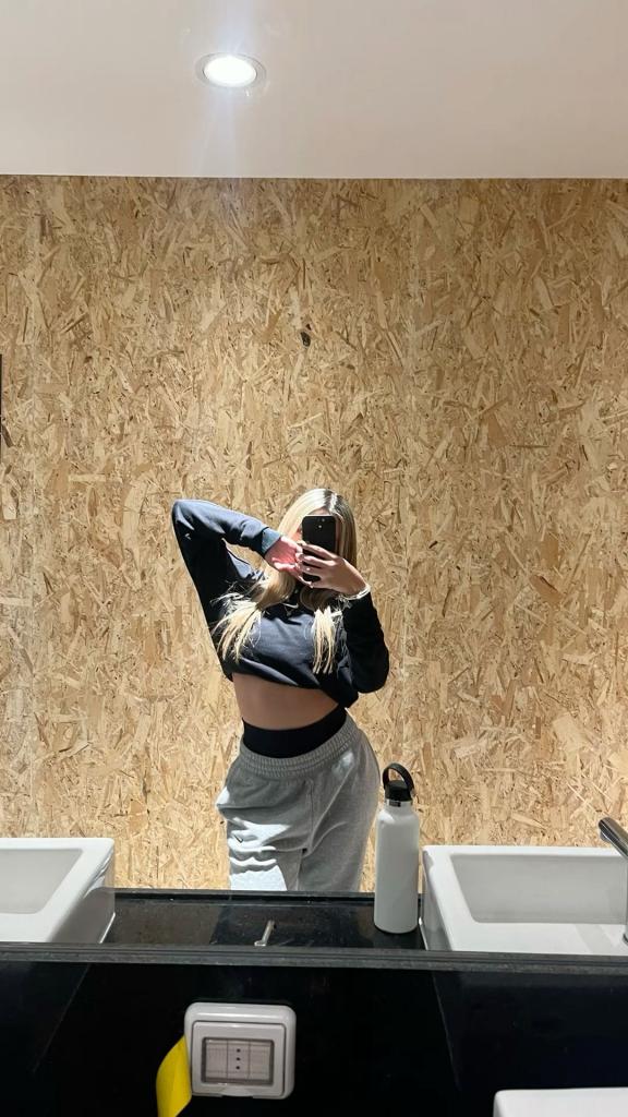 Chica busca chico en Tenerife: 