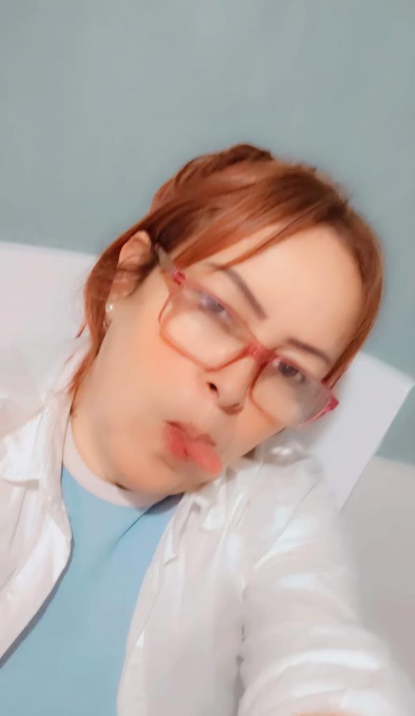 Chica busca chico en Tenerife: 