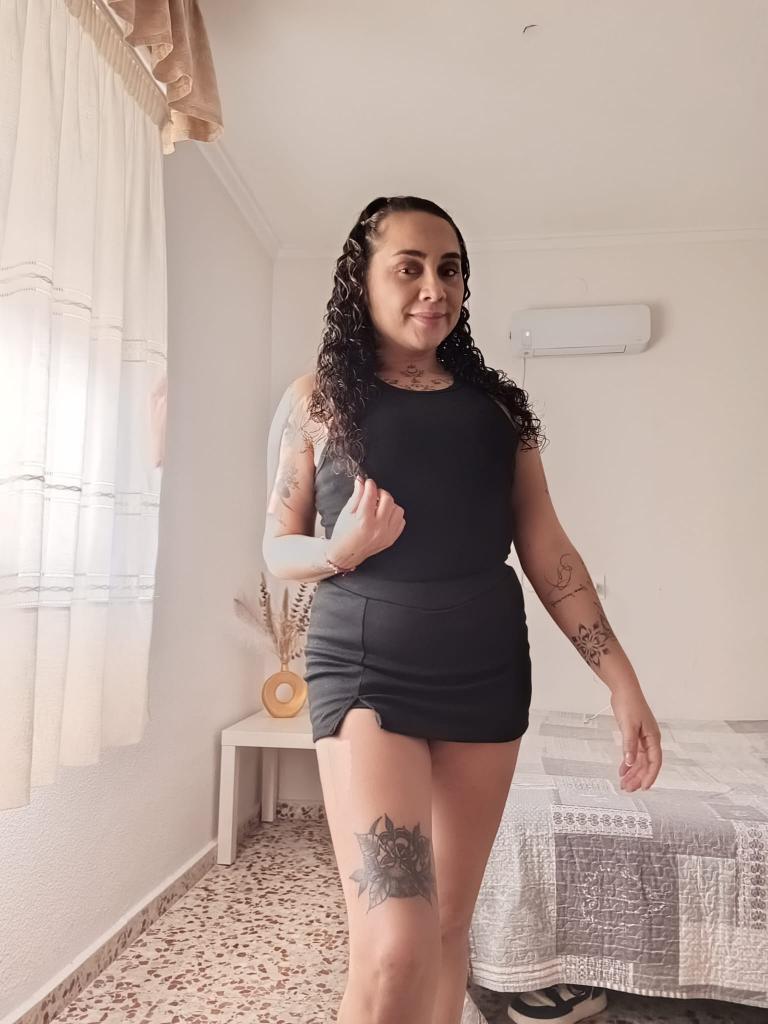 Chica busca chico en Alicante: 