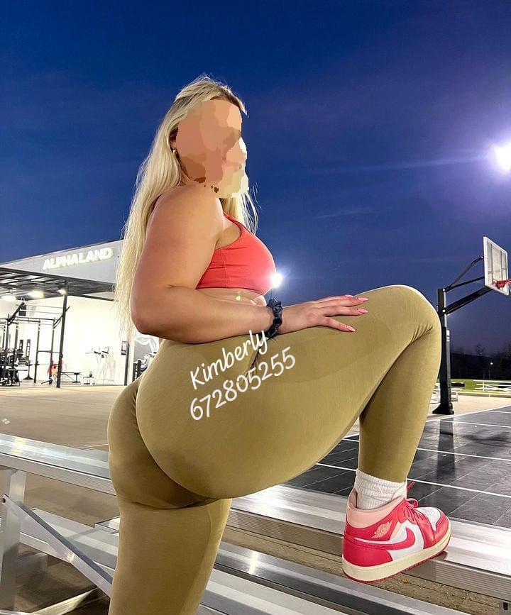 Chica busca chico en Tenerife: 