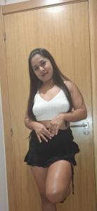 672957147: Chica busca chico en La Coruña