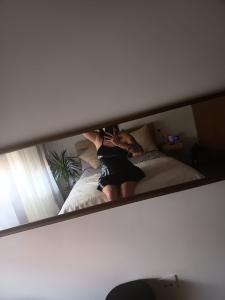 695333736: Chica busca chico en Barcelona