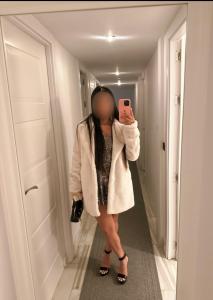 661192718: Chica busca chico en Barcelona