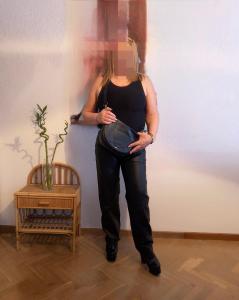 631977108: Chica busca chico en Asturias