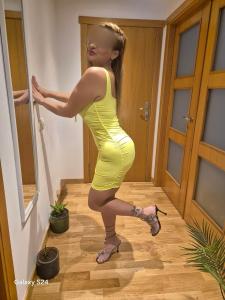 623719601: Chica busca chico en Pontevedra