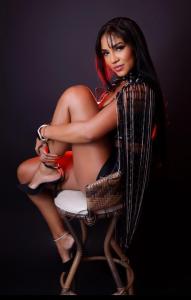 638233042: Chica busca chico en La Coruña