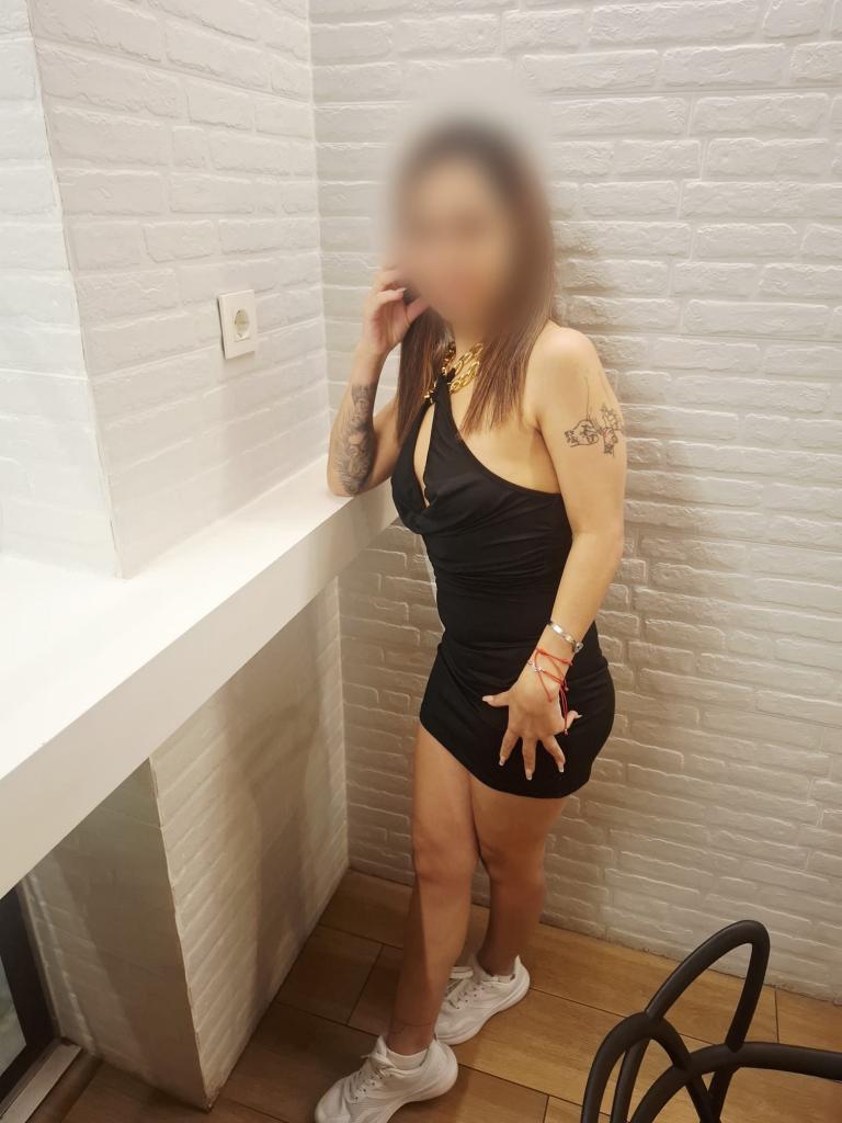 Chica busca chico en Granada: 