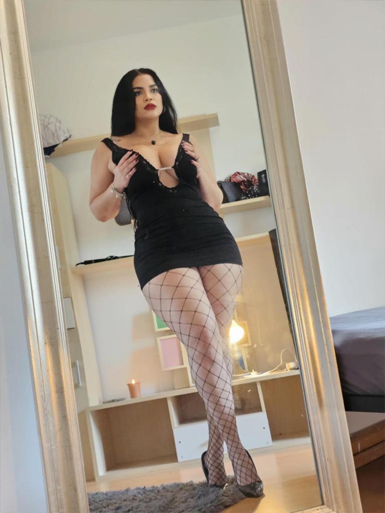 Chica busca chico en Madrid: 