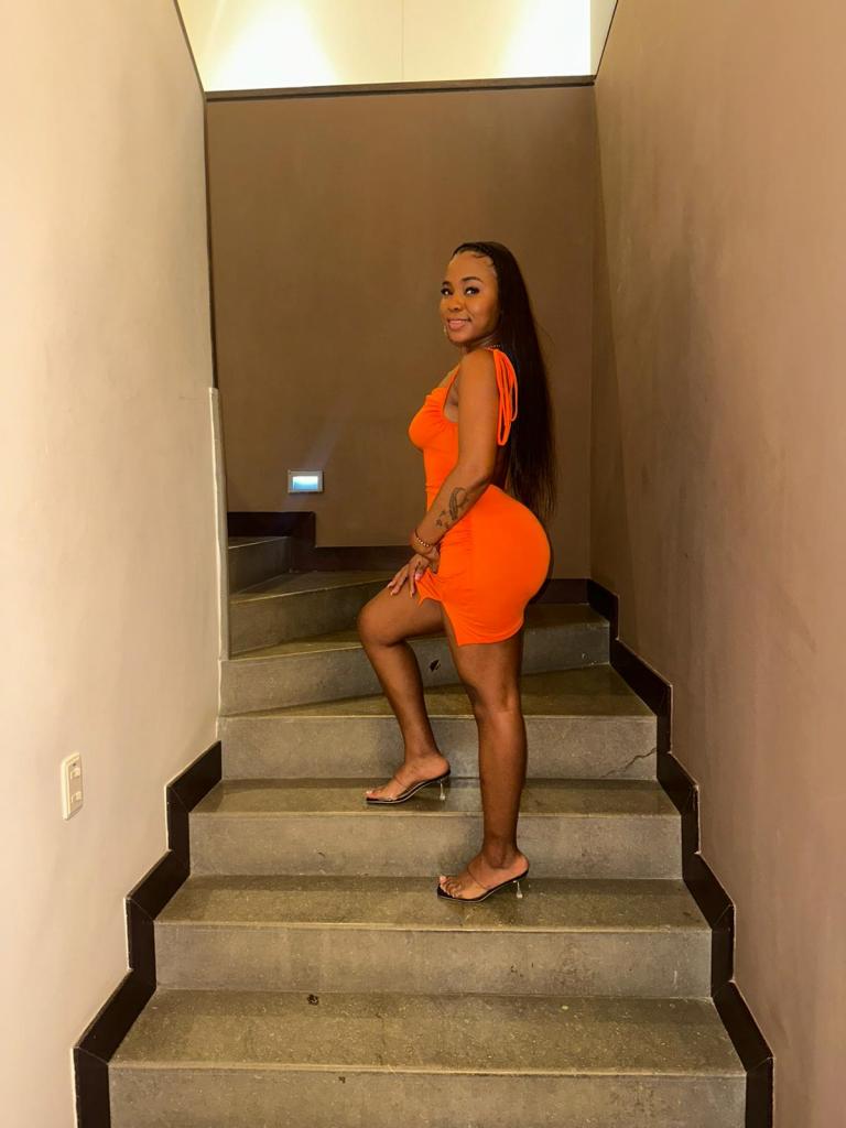 689708131: Chica busca chico en Castellón