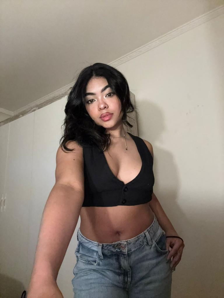 Chica busca chico en Alicante: 