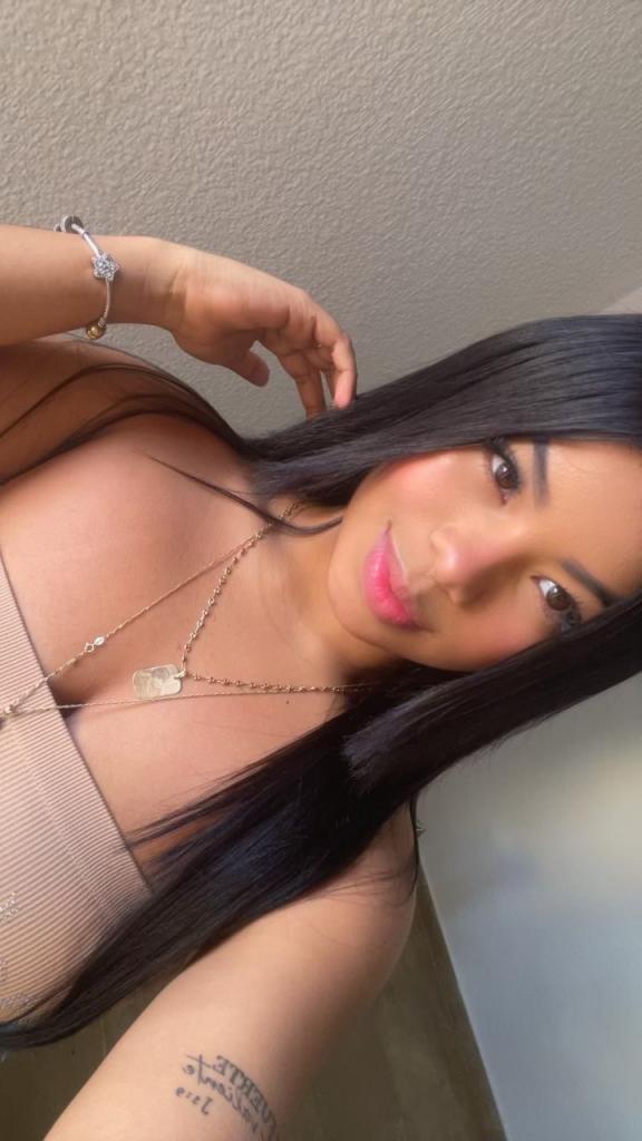 Chica busca chico en Granada: 