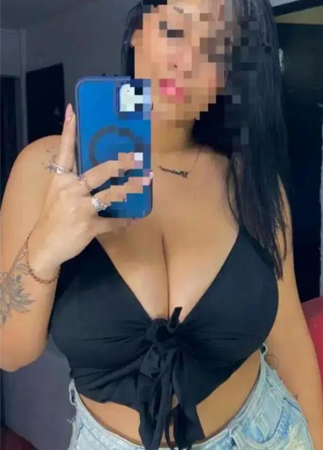 Chica busca chico en Barcelona: 