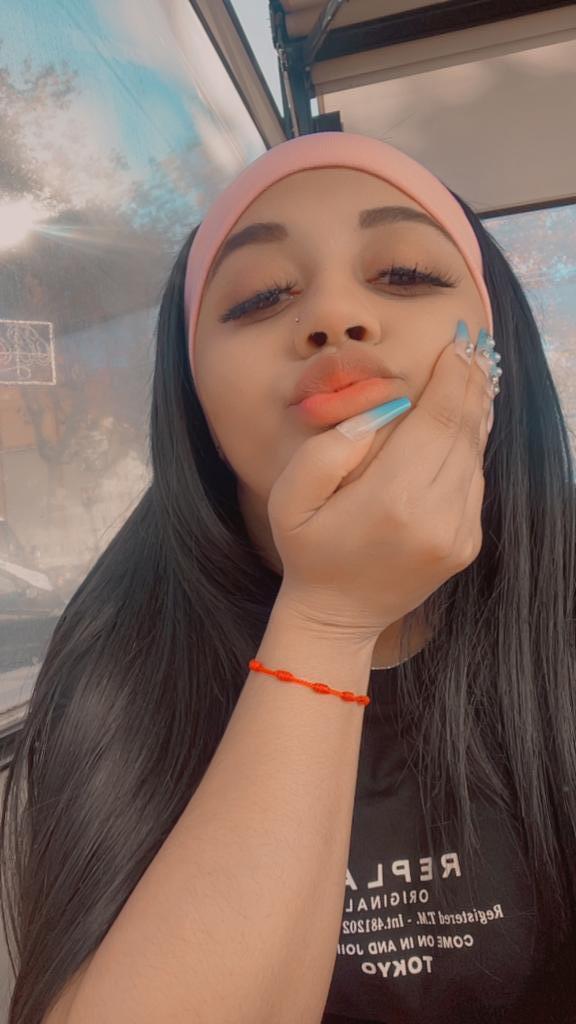 Chica busca chico en Sevilla: 