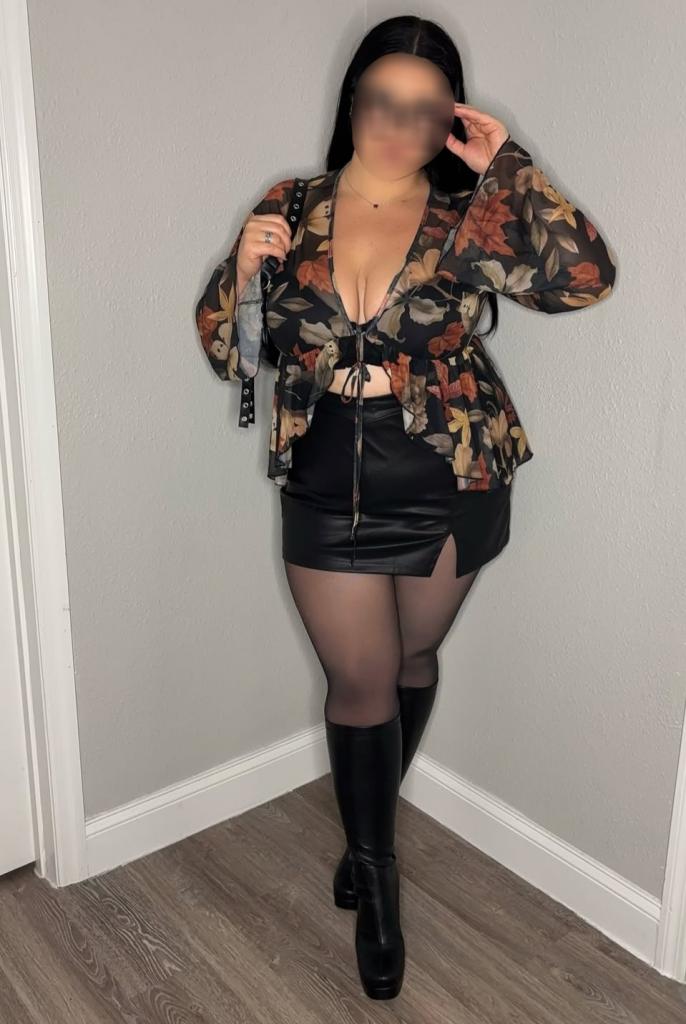 662694606: Chica busca chico en Navarra