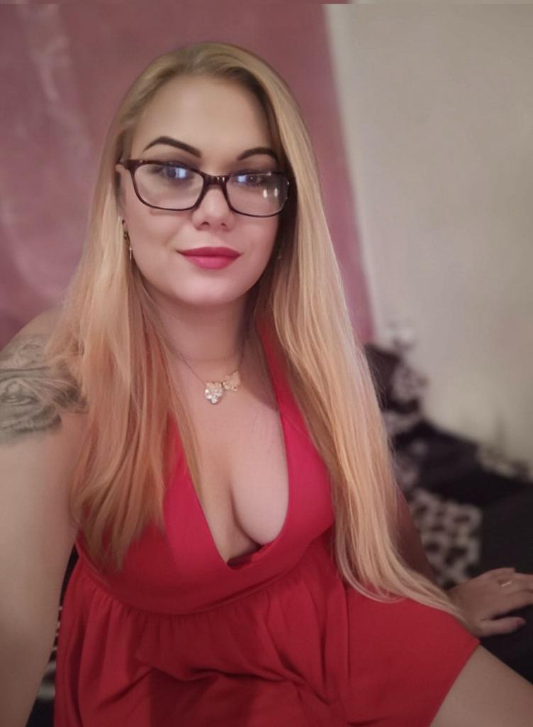 Chica busca chico en La Rioja: Chica busca chico