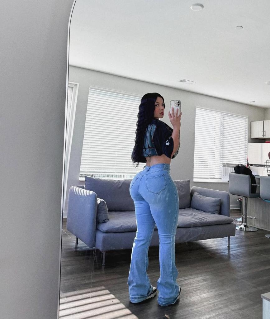 675420790: Chica busca chico en Almería