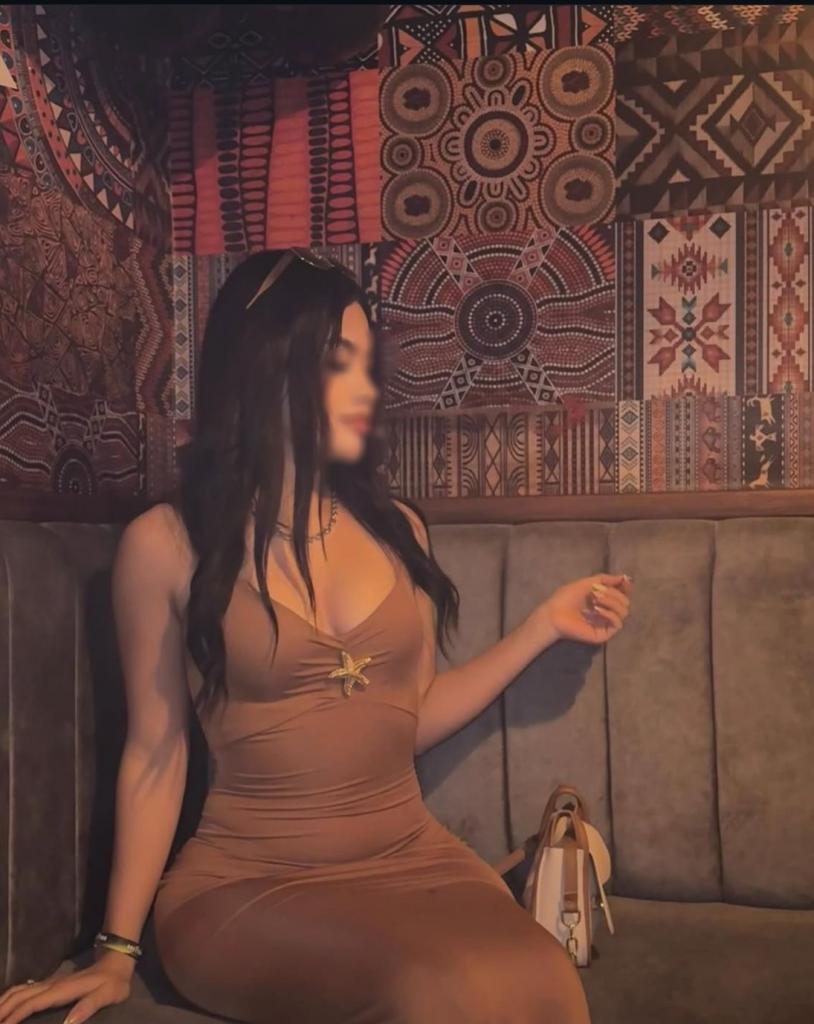 614893885: Chica busca chico en Badajoz