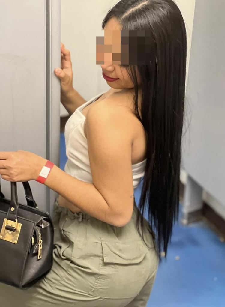 Chica busca chico en Ávila: Chica busca chico