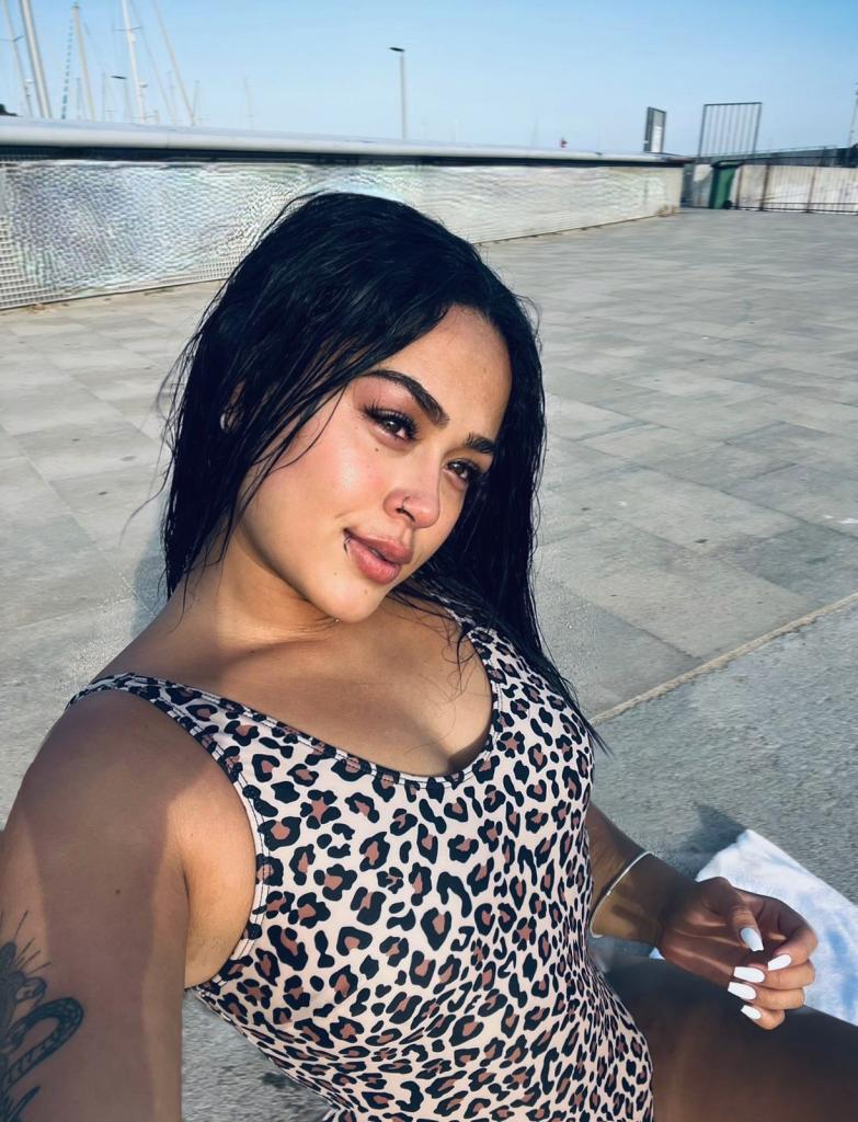 692305933: Chica busca chico en Lérida