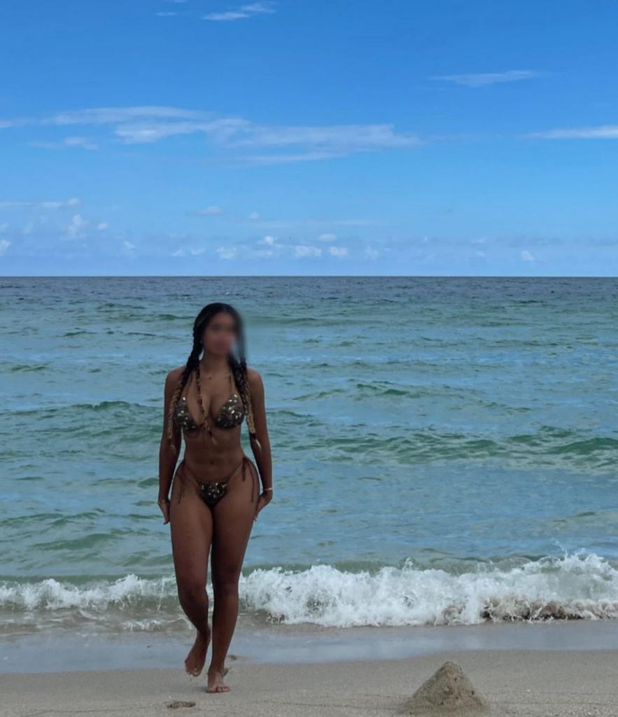 Chica busca chico en Murcia: 