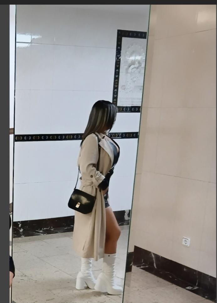 Chica busca chico en Barcelona: 