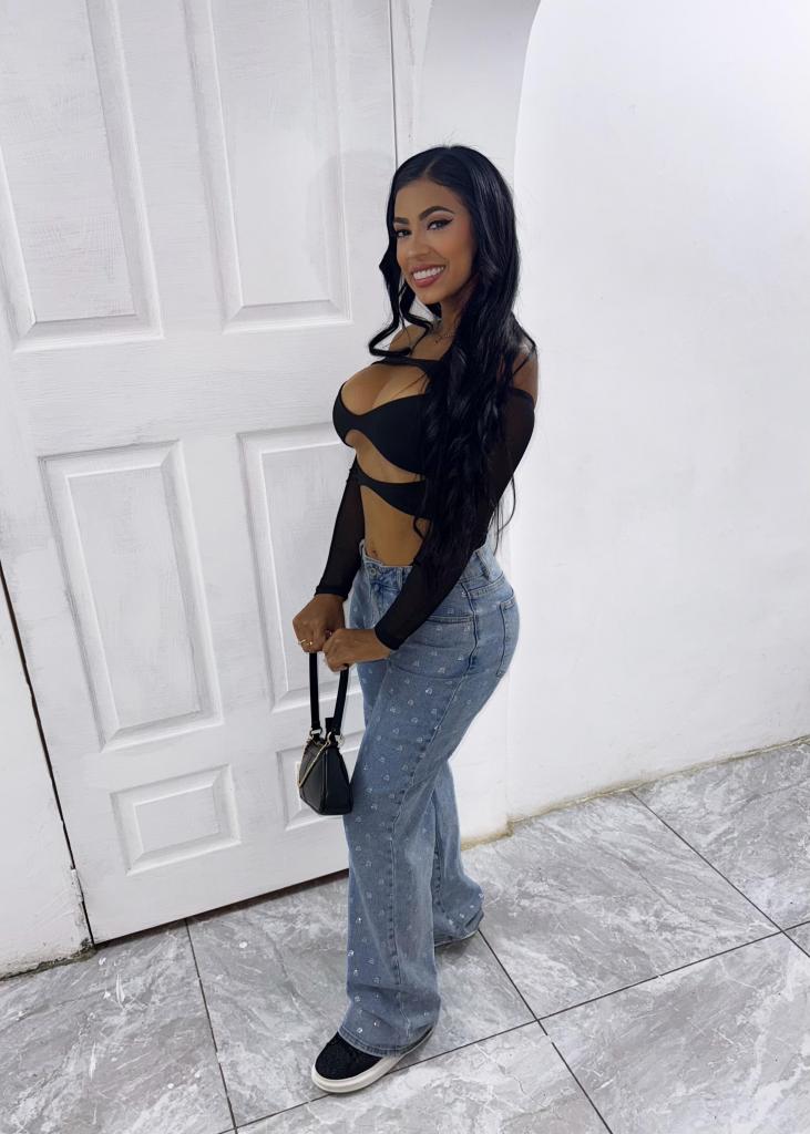 624831300: Chica busca chico en Tenerife