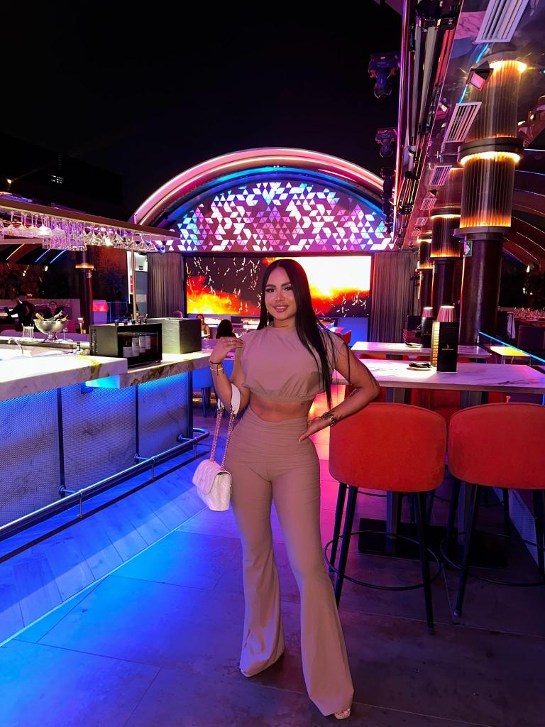 Chica busca chico en Madrid: 