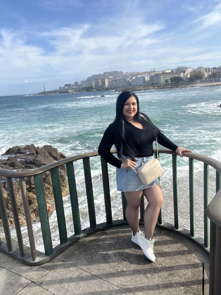 Chica busca chico en La Coruña: Chica busca chico