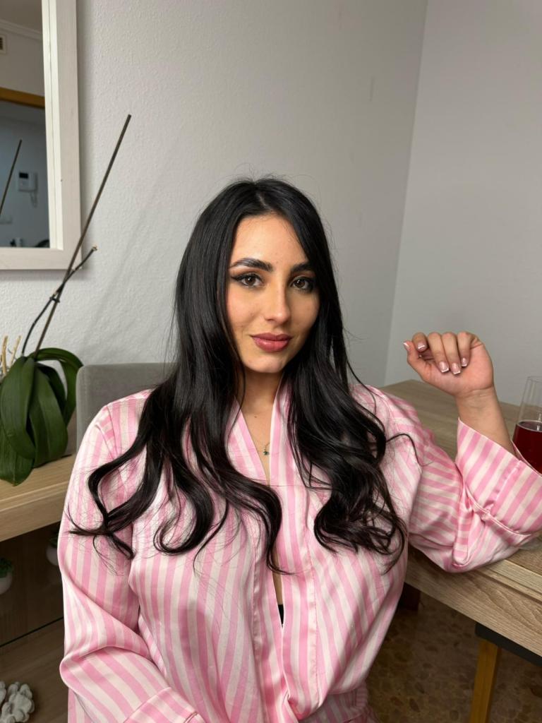 617052497: Chica busca chico en Alicante