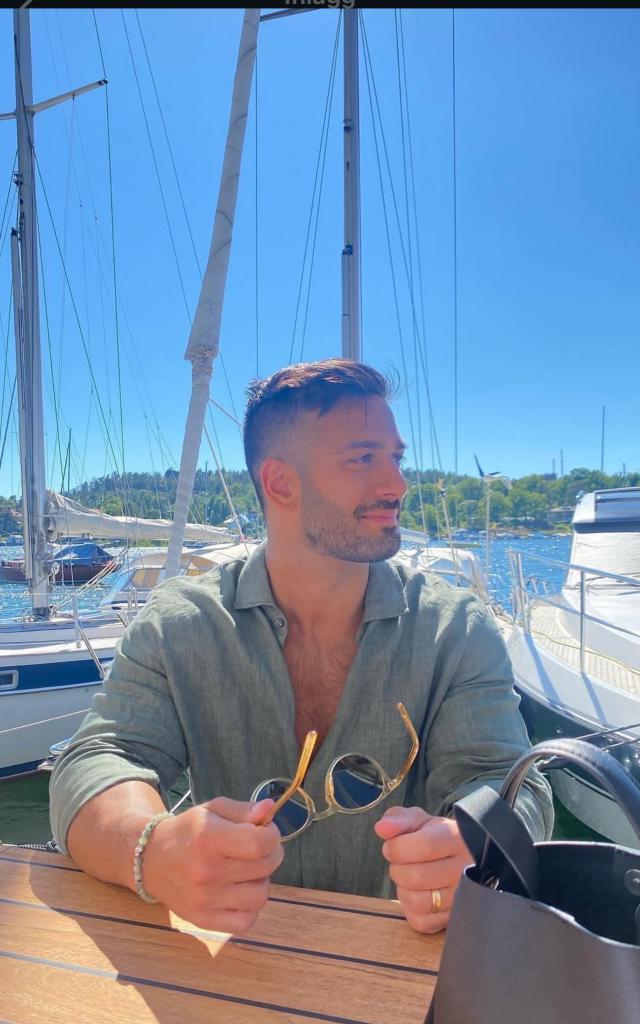 Chico busca chica en Málaga: 