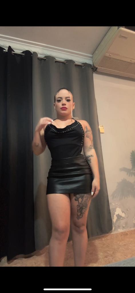 Chica busca chico en Cádiz: 