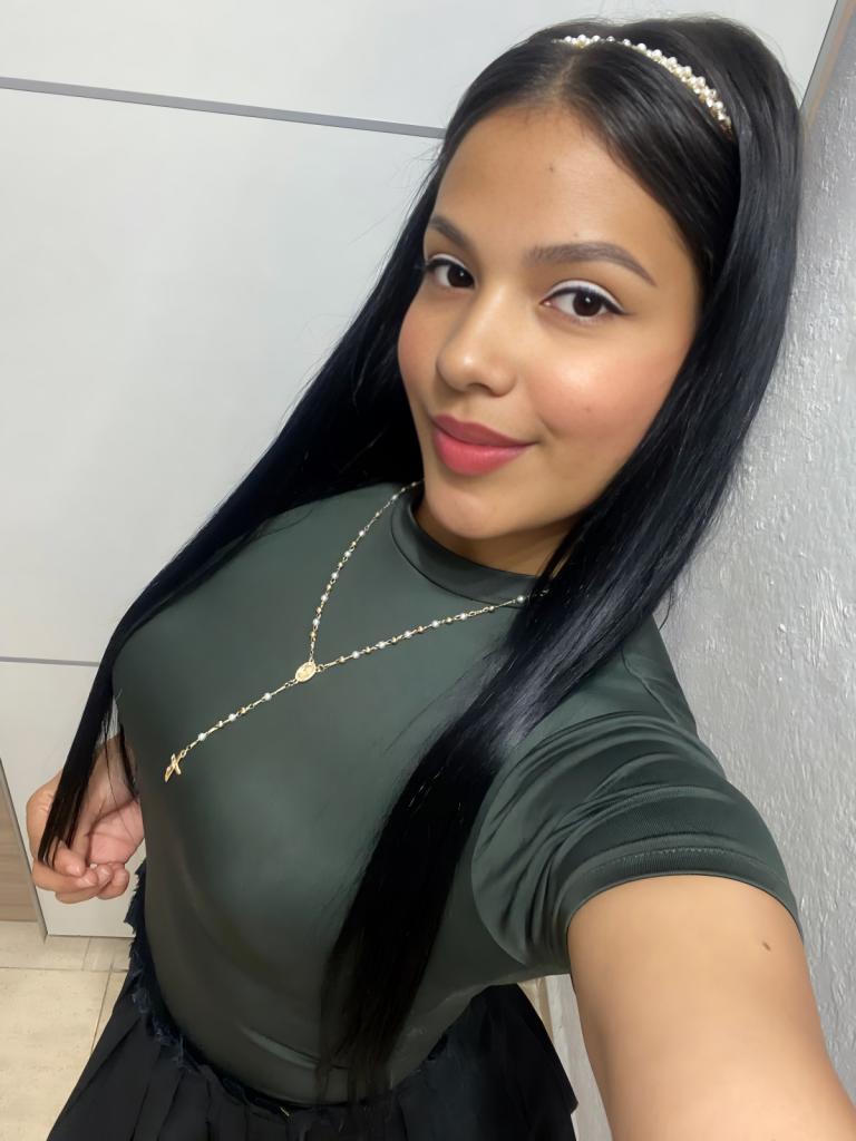 Chica busca chico en Almería: Chica busca chico