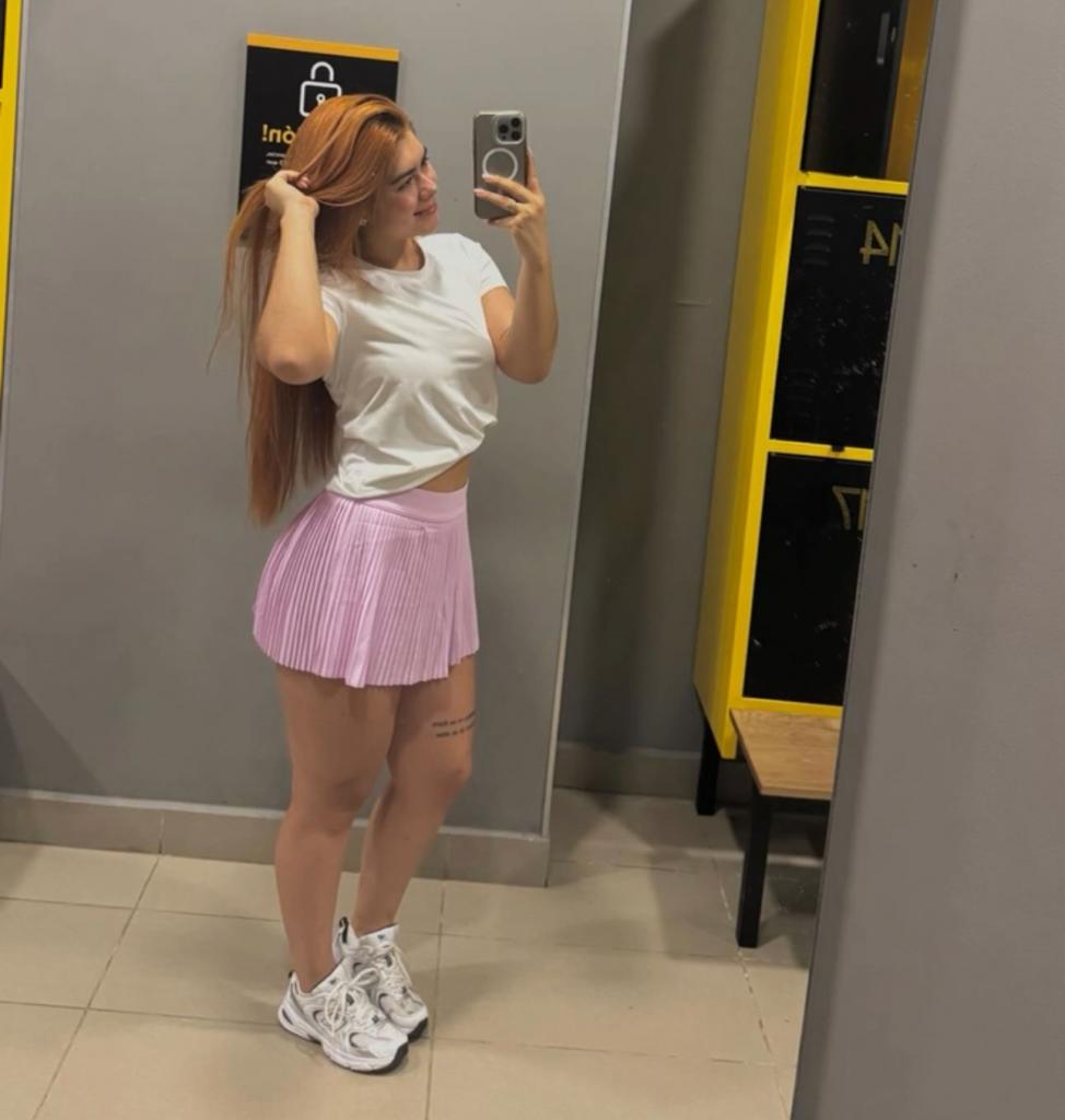 643557573: Chica busca chico en Tenerife