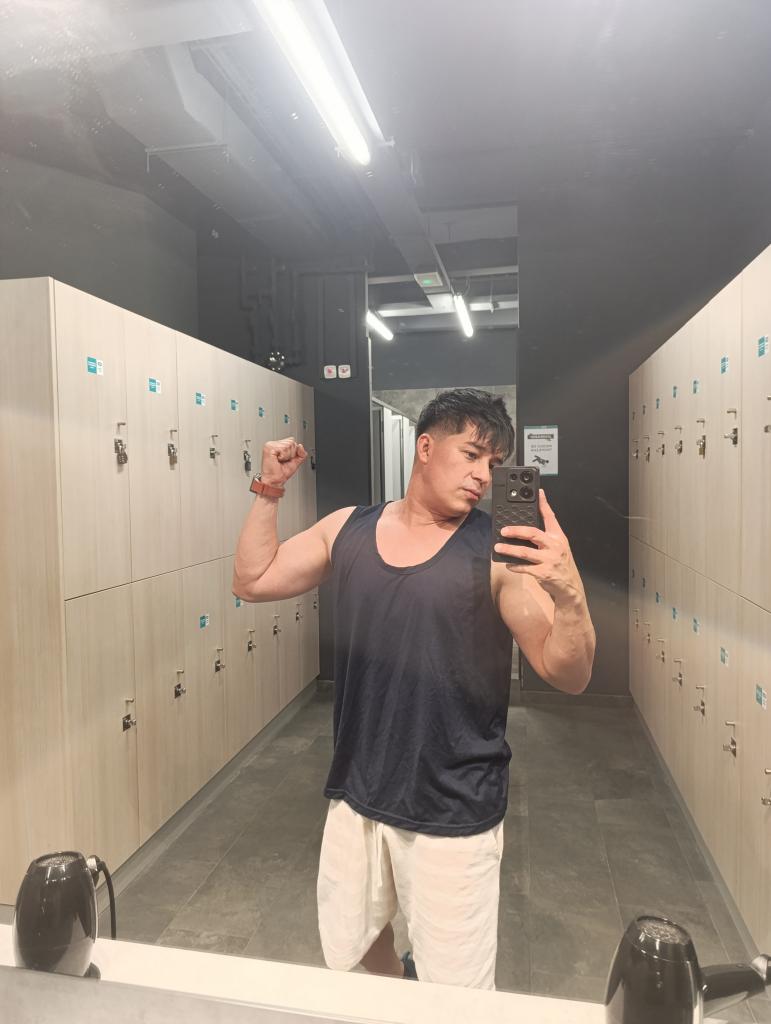 Chico busca chica en Murcia: 