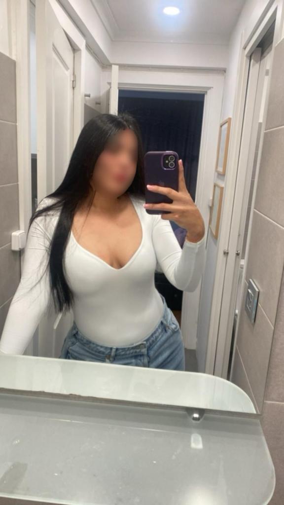 Chica busca chico en Jaén: 